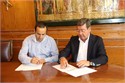 Firma de los convenios de salidas  y llegadas de la Vuelta a Burgos